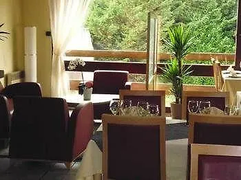 Hostellerie Des Enclos Hotel